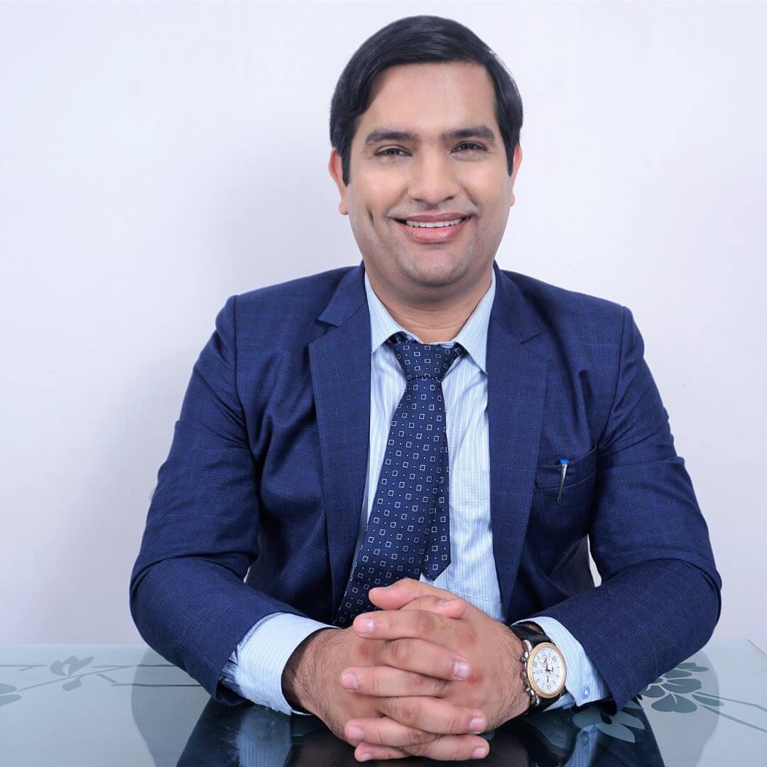 Dr Pratik Israni - Spine Doctor in Ahmedabad Dr Pratik Israni - Spine Doctor in Ahmedabad